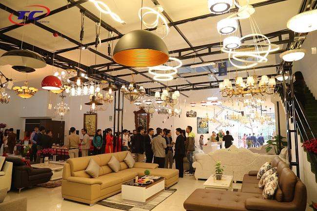 Trí Cương - Đại lý đèn Duhal uy tín - sự lựa chọn của mọi nhà