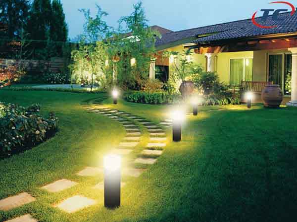 Lưu ý chọn loại đèn cho sân vườn